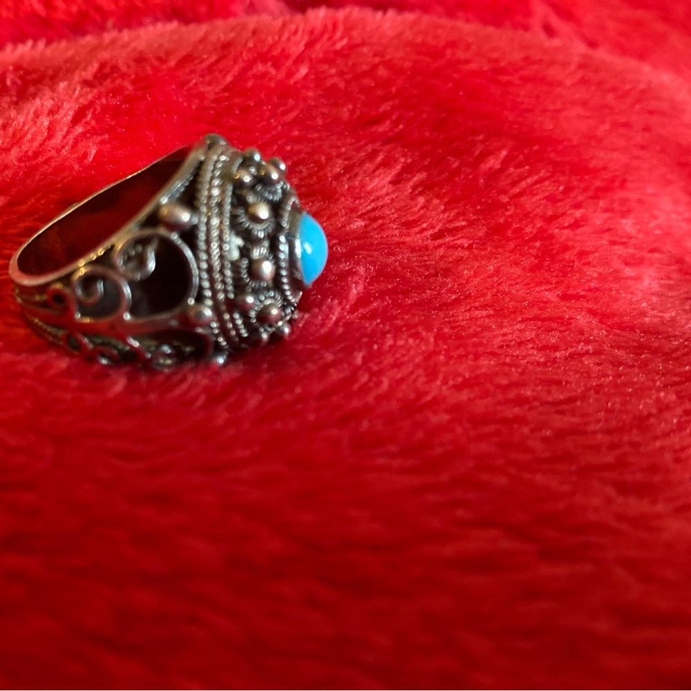 Elegant Silver and Blue Women's Ring - Picture 3 of 7